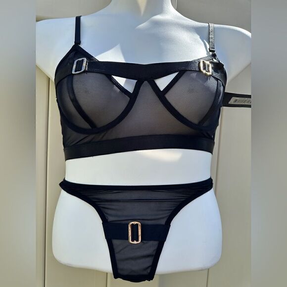 NWT Forplay kiss of gold buckle black bondage lingerie set Sz M - Picture 2 of 9